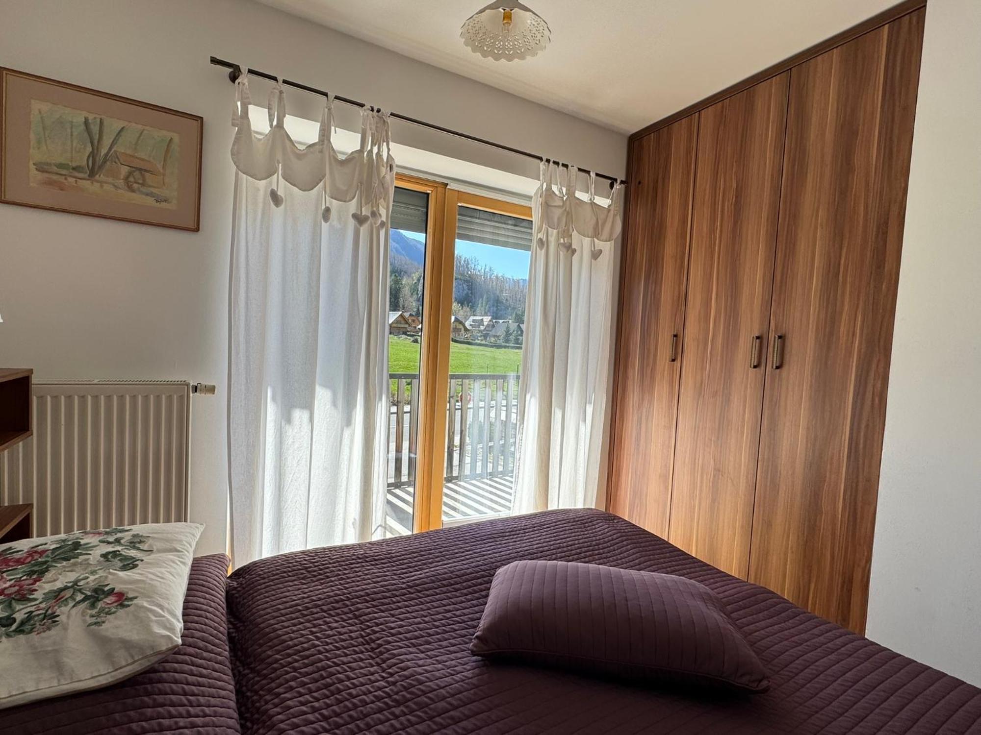 Manca-holin Bohinj