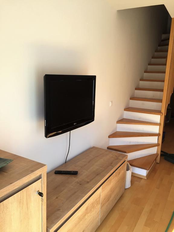 Manca-holin Apartment *